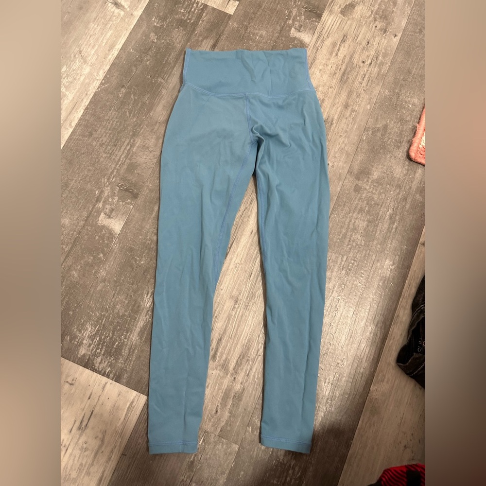 Stretchy athletic blue leggings